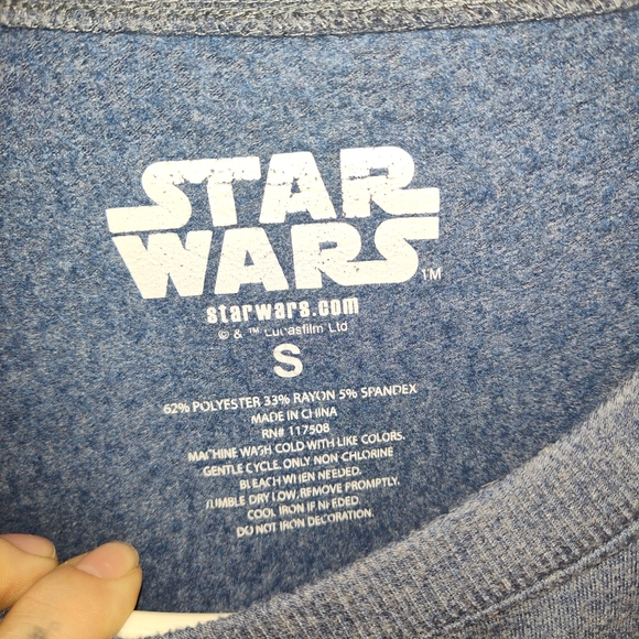 Star Wars crewneck sweatshirt - Picture 2 of 4